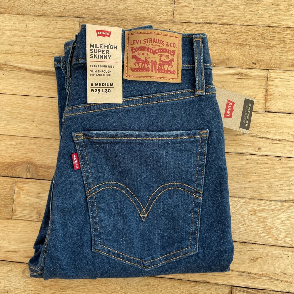 Levi’s 29/30 mile high super skinny jeans NWT